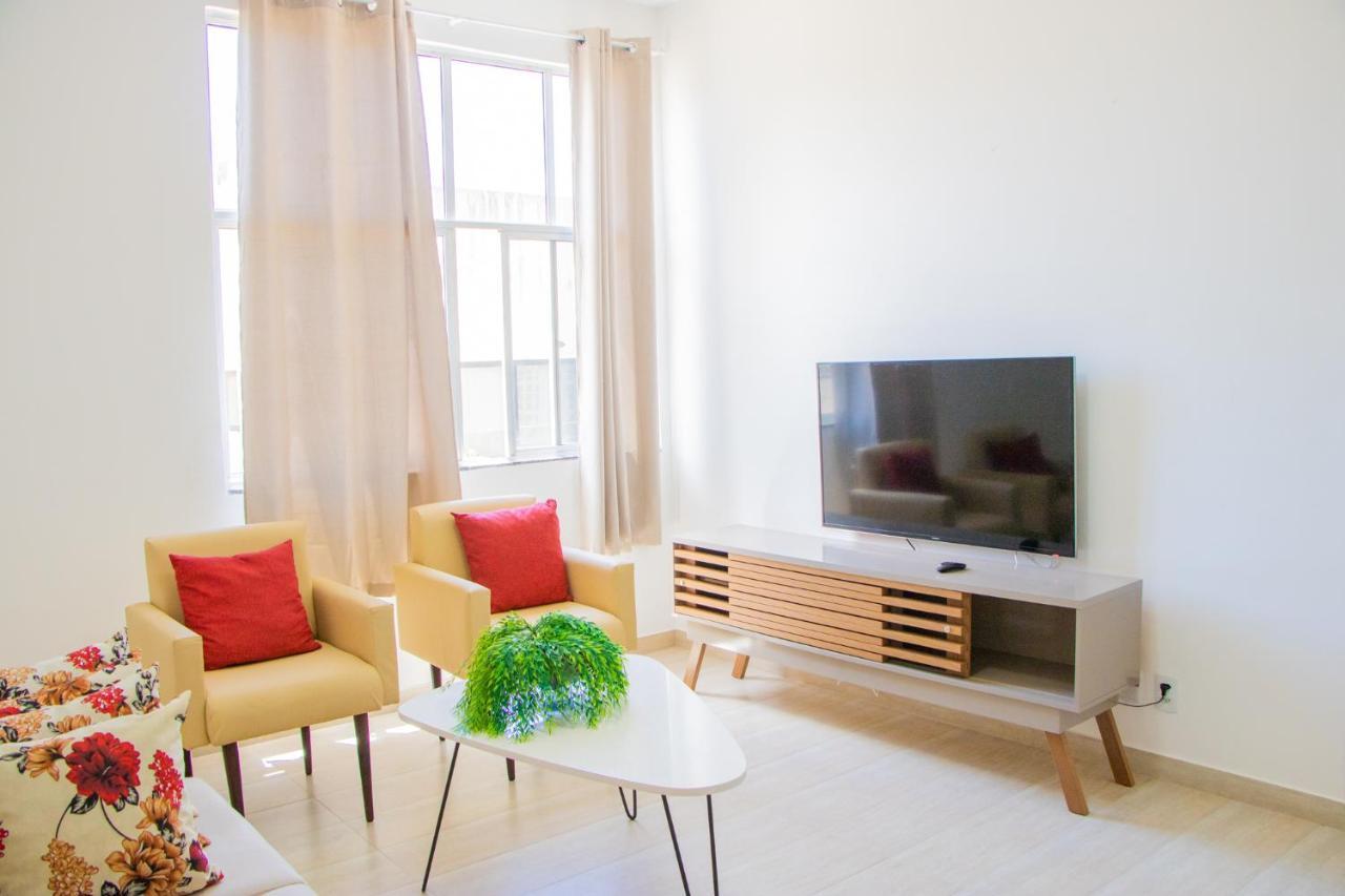 Apartamento No Farol Da Barra. Vista Deslumbrante Para O Mar! No Circuito Do Carnaval. Ao Lado Do Porto Da Barra ! Салвадор Екстериор снимка