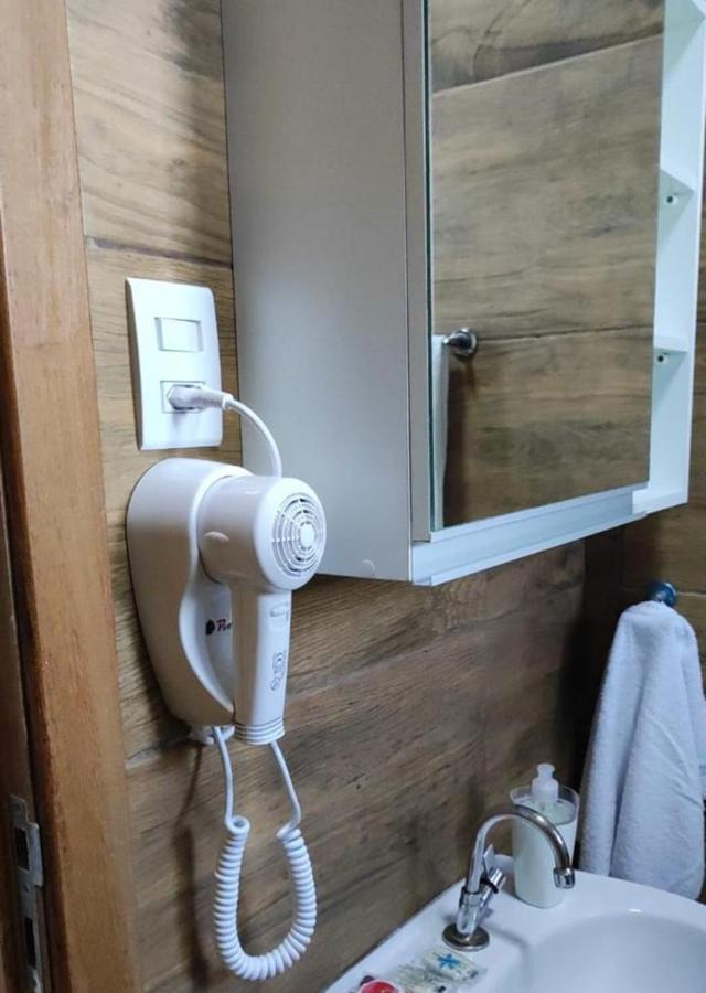 Apartamento No Farol Da Barra. Vista Deslumbrante Para O Mar! No Circuito Do Carnaval. Ao Lado Do Porto Da Barra ! Салвадор Екстериор снимка